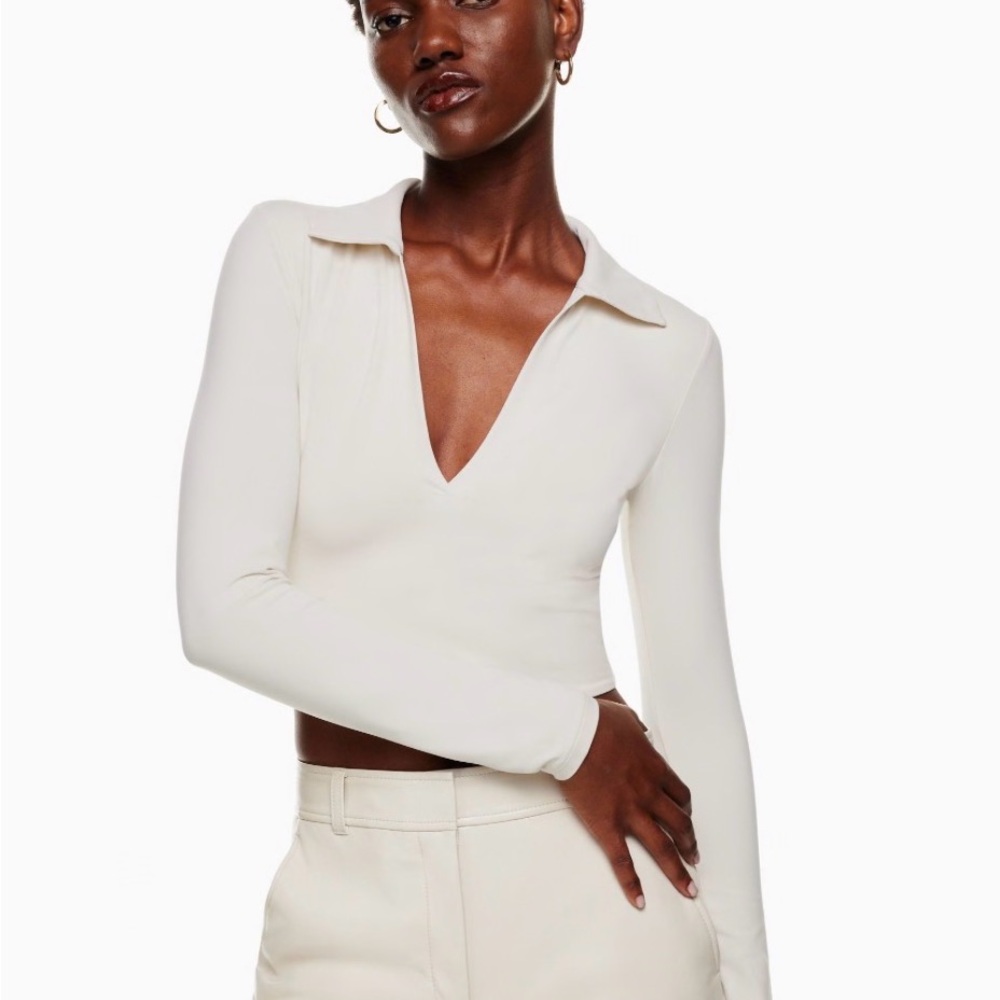 aritzia Cream Ribbed Collared Sweater - Picture 3 of 3